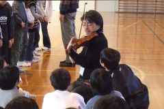 ワークショップ「音楽想像体験プログラム」
